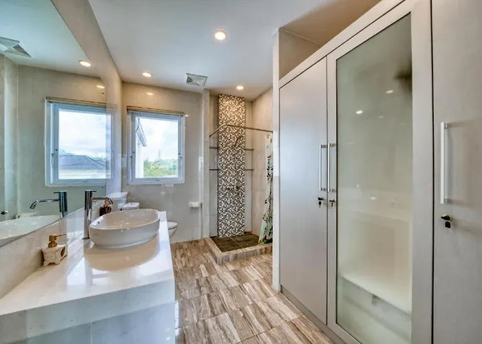 Kinditto - Luxurious 3br With Stunning Ocean Views And Serenity ヴィラ ウルワツ